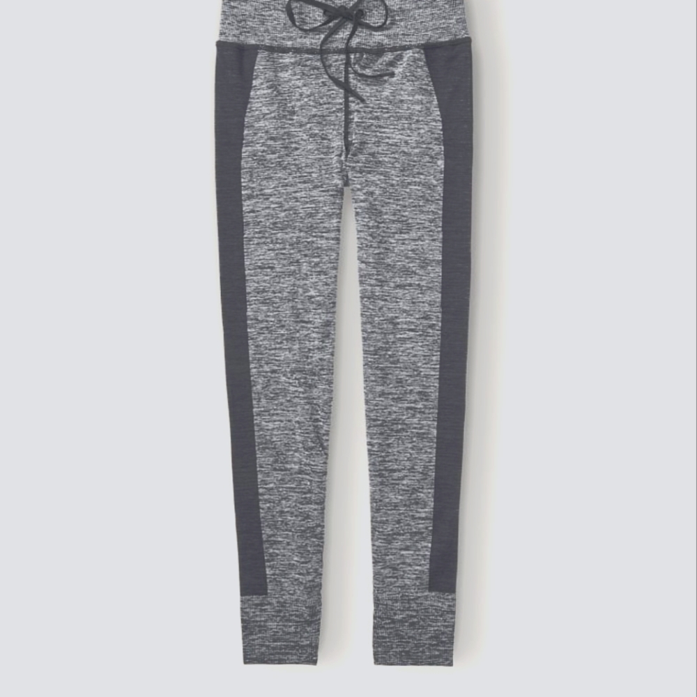 Victorias Secret PINK Seamless Workout Tights *NEW*